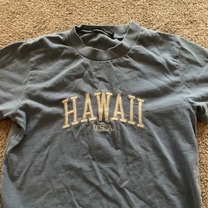 Hawaii cropped shirt